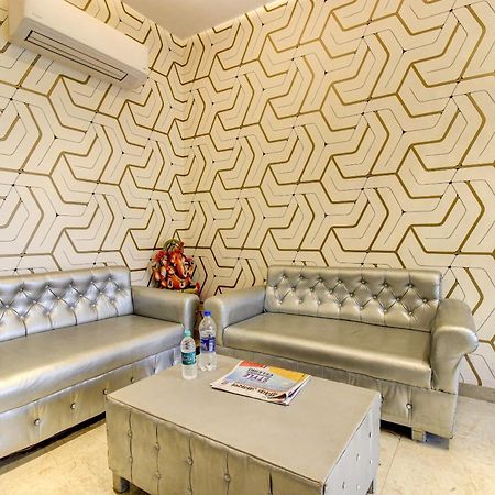 Hotel Super Townhouse Oak Aurelia Grand à Lucknow Extérieur photo