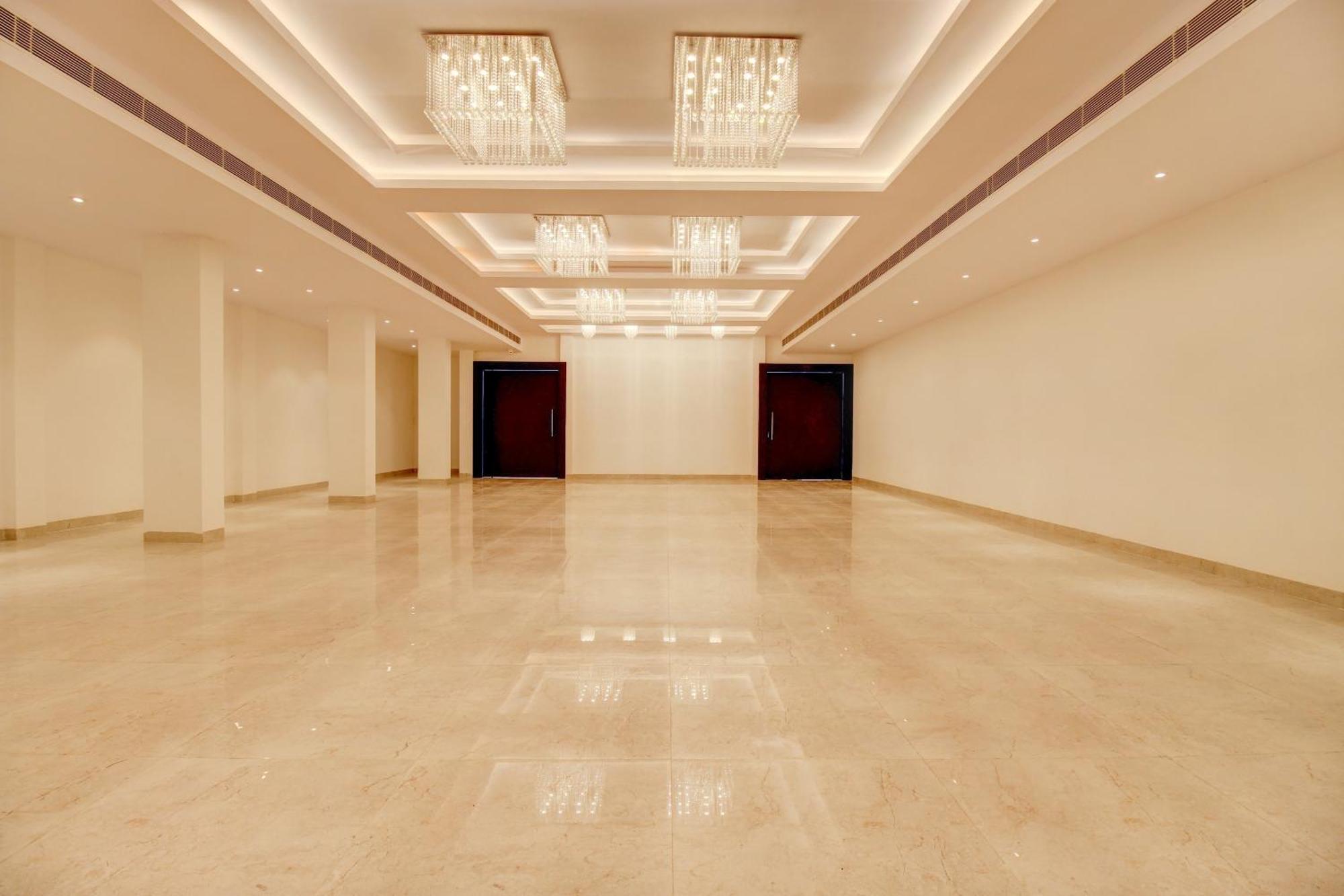Hotel Super Townhouse Oak Aurelia Grand à Lucknow Extérieur photo